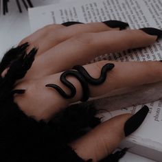 Black Snake Ring, Snake Clay Ring, Snake Ring Diy, Halloween Rings, Reputation Snake, Goth Rings, Rings Goth