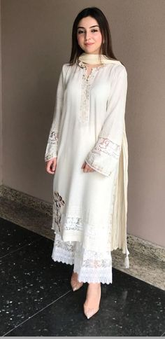 Pakistan Dress, Nikkah Dress, Pakistani Fashion Casual, Casual Indian Fashion, Desi Fashion Casual, Pakistani Fashion Party Wear, Pakistani Fancy Dresses