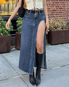 Kasdy Maxi Slit Denim Skirt | CHACHA Skirt Types, Box Skirt, Denim Skirt Fashion, Long Skirt Summer, Retro Skirt, Streetwear Mode, Blue Denim Skirt, Skirt Denim, Skirts Midi High Waisted