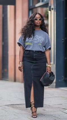 Look Zara, Simple Style Outfits, Cute Modest Outfits, Denim Skirt Outfits, Chique Outfits, Outfits Dress, Effortlessly Chic Outfits, Looks Street Style, Classy Casual Outfits