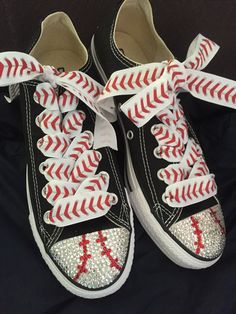 Diy Clothes Accessories, Baseball Wedding, Baseball Stuff, Low Top Converse, Shoe Crafts, Converse Style, Checkered Flag