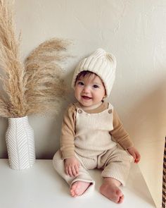 Neutral Infant Clothes, Baby Boy Neutral Outfits, Gender Neutral Newborn Outfit, Babyboys Outfits, Gender Nuteral Baby Outfits, Gender Neutral Outfits Baby, Neutral Baby Girl Clothes, Gender Neutral Baby Outfits