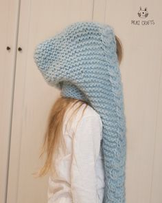 "+ FREE gift pattern! Princess hood with long braids, here is hood Anna. Knitted with super bulky yarn in two pieces, the garter stitch hood has a braided cable decorating the edge which ends in long braids. Cute accessory for a little princess. Want to crochet this? Here's the pattern: https://www.etsy.com/listing/502954489/crochet-pattern-hooded-scarf-with-braids?ref=shop_home_active_1 This listing is only a PDF PATTERN in ENGLISH and not a finished product Sizes: toddler/child/adult Skill lev Hooded Scarf Knitting Pattern, Scarf Knit Pattern, Crochet Hooded Scarf Pattern, Hooded Scarf Pattern, Scarf Knitting Pattern, Crochet Hooded Scarf, Hood Girls, Crochet Baby Girl Dress, Beginner Knitting Pattern