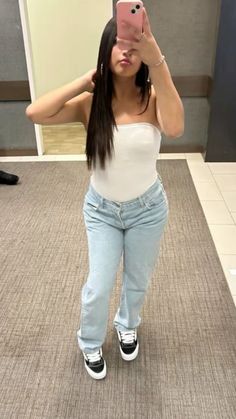 Latina School Outfits, Latina Outfits Summer, Outfit Ideas Latina, Fashion Girl Outfits, Cute Highschool Outfits, Corset Fashion Outfits, Latina Outfits, Latina Fashion Outfits, Cute Outfits With Jeans