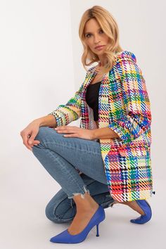 Ready to turn heads and make a statement? Introducing our Cheerful Checkered Summer Blazer, the epitome of casual elegance that effortlessly transitions from day to night. Crafted with lined lapels, this blazer exudes sophistication, elevating any ensemble with a touch of class. Perfect for work meetings, casual outings, or spontaneous adventures, it's the ultimate wardrobe essential for the modern woman. Designed for the spring/summer season, its vibrant check print adds a pop of personality, i Italy Moda, Summer Blazer, Cycling T Shirts, Womens Dress Tops, Womens Jackets Casual, Italy Fashion, Top Shirt Women, Leggings Kids, Jacket Brands