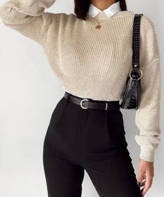 "Winter Fashion for Snow Lovers" "Warm and Cozy Winter Attire" "2023 Winter Fashion Trends" 90s Chola Fashion, Pullovers Outfit, Winter Fashion Outfits Casual, Business Outfits Women, Fashion Trends Winter, Elegante Casual, Stylish Work Outfits, Casual Work Outfits, Fall Fashion Outfits