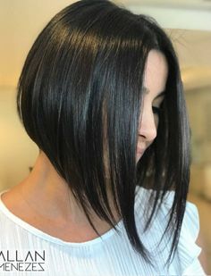 Straight Bob Haircut, Inverted Long Bob, Inverted Bob Haircuts, Inverted Bob Hairstyles, Short Straight Bob, Short Haircut Styles, Long Bob Haircuts, Short Hairstyles For Thick Hair, Straight Bob