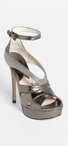 Michael Kors Contrast Texture, Hello Lover, Gorgeous Shoes, Fabulous Shoes, Hot Shoes, Crazy Shoes, Pretty Shoes, Shoe Obsession, Handbags Michael Kors