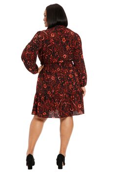 Unleash your inner bohemian with Morena, a stunning printed dress that effortlessly combines elegance and free-spirited charm. The intricate floral pattern adds a touch of romance, while the long sleeves and knee-length hem provide versatility for various occasions. Perfect for autumn weddings, gallery openings, or a night out with friends. Black Long Sleeve Dress With Floral Print, Black Paisley Print Dress For Fall, Black Boho Print Long Sleeve Dress, Black Long Sleeve Dress With Boho Print, Bohemian Floral Midi Dress For Fall, Black Long Sleeve Dresses With Paisley Print, Black Long Sleeve Dress With Paisley Print, Flowy Long Sleeve Floral Dress For Fall, Elegant Long Sleeve Boho Print Dress