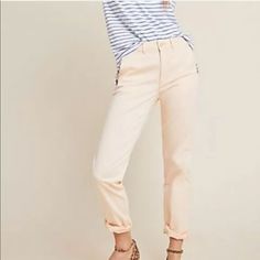 Anthropologie Chino Relaxed Skinny Jeans Womens Size 25 Peach Pink Low Rise Style: Denim Jeans - Cuff Leg - Skinny - See All Pictures Brand: Anthropologie Color: Peach/Light Pink Size: 25 Material: 99% Cotton 1% Spandex Measurements: Waist 14" Inseam 28" May Be A Little Wrinkled From Being Folded! Casual Peach Pants For Spring, Pink High Rise Jeans For Workwear, Pink Jeans For Summer Workwear, Chic Peach Bottoms For Spring, Peg Pants, Relaxed Pants, Side Pants, Suede Leggings, Relax Pants