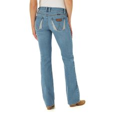 Wrangler Women's Retro Sadie Boot Cut Jean Size 3x36 Sadie Five Pocket Styling Hip Pockets With "W" Embroidery Low Rise Boot Cut Light Wash 99% Cotton / 1% Spandex Rise 9" Retail $75 Item1937 Condition: New With Tags Wrangler Jeans Women's, Ultra Low Rise Jeans, Thrift Ideas, Wrangler Cowboy Cut, Cool Aesthetic, Retro Jeans, Baby Jeans, Womens Jeans Bootcut, Bootcut Jean