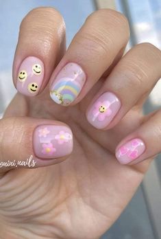 Kids Nail Polish Ideas, Summer Kids Nails, Kids Summer Nails Designs, Nails Kids Cute, Kid Nail Designs Easy, Kid Acrylic Nails, Kids Nail Designs Simple