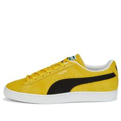 PUMA Suede Classic 21 'Sun Ray Yellow' 374915-57 (SNKR/Skate/Unisex/Low Top/Non-Slip/Wear-resistant) Yellow Sporty Skate Shoes With Contrast Sole, Casual Yellow Skate Shoes With Contrast Sole, Yellow Sporty Skate Shoes With Vulcanized Sole, Sporty Yellow Skate Shoes With Vulcanized Sole, Casual Yellow Sneakers For Skateboarding, Puma Suede, Sun Rays, Low Top, Sun