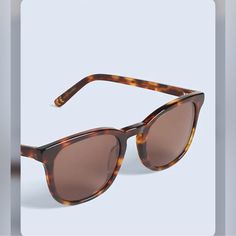 Madewell Ashcroft Sunglasses In Tortoise Tortoiseshell Sunglasses With Polarized Glass Lenses, Tortoiseshell Polarized Glass Sunglasses, Sunglasses Aesthetic, Madewell Accessories, Tortoise Color, Tortoise Sunglasses, Tortoise, Sunglasses Accessories, Madewell