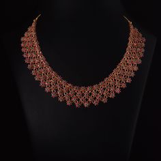 Vummidi Bangaru Jewellers, Ruby Necklace Designs, Gold Ruby Necklace, Ruby Jewelry Necklaces, Temple Jewellery Earrings, Temple Jewelry Necklace, Gold Temple Jewellery, Gold Bridal Necklace, Choker Necklace Designs