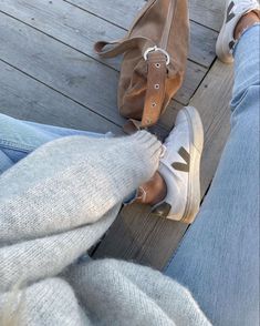 Inspi Outfit, Outfit Autumn, Ootd Summer, Fall Fits, Fashion 2024, Church Outfits, Outfit Inspo Fall, Crazy Shoes