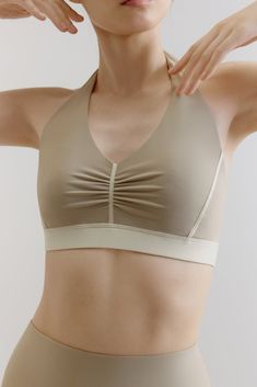 Dance Halter Sports Bra – NEIWAI Ballet Yoga, Unique Workouts, Halter Bra, Gym Clothes Women, Sport Bra Top, Boost Your Confidence, Yoga Bra, Sport Bra, Athletic Outfits