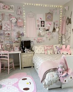 Pink Kawaii Room Aesthetic, Room Ideas Two People, Room Inspo Kawaii, Apartment Rooms, Cute Core Bedroom, Shoujo Room Aesthetic, Bedroom Ideas Kawaii, Room Inspiration Pink, Kawaii Room Ideas Bedrooms