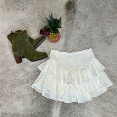 Mustard Seed Off White Skirt 100% Rayon #Fun#Tallboots#Offwhite Casual Ruffled Skirt For Fall, Casual White Skirt For Fall, White Mini Skirt For Fall, Tiered Skirt Bottoms For Fall Vacation, Tiered Skirt For Fall Vacation, Vacation Tiered Skirt For Fall, Off White Skirt, Satin Wrap Skirt, White Ruffle Skirt