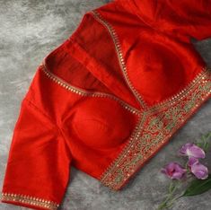 Red Sequin Blouse, Red Blouse Design, Embroidery Indian, Blouse Designs High Neck, Blouse Designs Catalogue, Backless Blouse Designs, Saree Blouse Neck Designs, Latest Model Blouse Designs, Fashionable Saree Blouse Designs