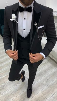 Matric Dance Suits, Md Suits, Shawl Lapel Tuxedo, Tuxedo Colors, Green Tuxedo, Adidas Socks, Slim Fit Suit Men