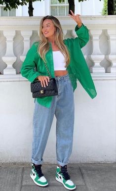 Outfits With Green Shirt Aesthetic, Oversized Tunic Outfit, Carolina Blue Outfit, Green Chemise Outfit, How To Style Green Shirt, Green Oversized Shirt Outfit, Green Shirt Aesthetic, Green Shirt Outfit Ideas, Green Shirt Outfits