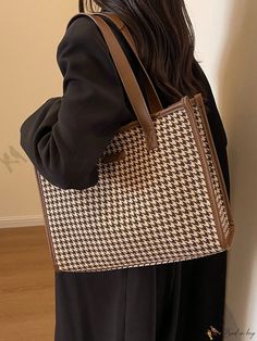 Bird in Bag - Contemporary Houndstooth Print Womens Large Tote Bag, Elegant & Minimalistic Style, Multifunctional for Everyday and Social Affairs, Classic Shoulder Bag Option Back To School College, Back To School Backpack, Hobo Tote Bag, Back To School Backpacks, Minimalist Bag, Bag Elegant, Minimalistic Style, Houndstooth Pattern, Large Backpack