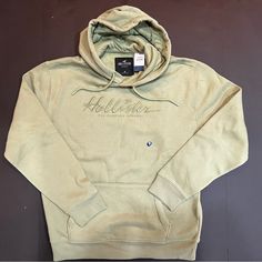 Brand New With Tags, Never Worn Hood Lining: 60%Cotton, 40% Polyester Body: 70% Cotton, 30% Polyester Olive Color Super Soft Fleece Hoodie Relaxed Fit Cozy Green Hoodie With Kangaroo Pocket, Green Relaxed Fit Hoodie With Kangaroo Pocket, Hollister Camo Hoodie, Hollister Jackets, Olive Color, Colorful Hoodies, Fleece Hoodie, Hollister, Shirt Jacket