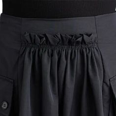 Fabric name: CottonMain fabric component 2: Polyester (polyester fiber)Fabric Type: BroadclothSilhouette: A-LINEDresses Length: Mid-CalfDecoration: Pockets A-line Bottoms With Elastic Waistband In Black, A-line Black Bottoms With Elastic Waistband, Skirt Size Chart, Winter Style Fashion, Pocket Skirt, Big Pocket, Shoe Art, Skirts With Pockets, Blazer Coat