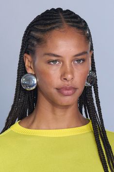 Missoni Spring 2023 Fashion Show Details | The Impression Fashion Week Ss23, Spring 2023 Fashion Show, Best Earrings, Big Box Braids Hairstyles, Girls Braids, Iconic Fashion