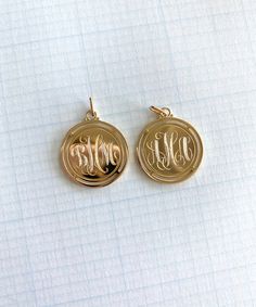 Meet our new Annabelle pendant. Handcrafted from 18-karat yellow gold, this pendant allows you to engrave whatever you desire. A monogram, a name, an oversized letter, your favorite quote...anything! Wear it as a singular pendant, thread it on a chain with other favorites, or attach it to a bracelet- anything goes with this timeless, elegant design. Questions? Email shop@aureliademark.com Good Things Take Time, Anything Goes, Yellow Gold Pendants, A Name, Link Necklace, Hand Engraving, Gold Pendant, Favorite Quotes, Elegant Design