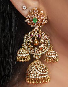 Heavy Gold Earrings Indian, Latest Indian Jewellery Design, Ear Rings Buttalu, Navi Jewellery, Simple Diamond Earrings, Beaded Wedding Jewelry, Diamond Jhumkas, Bridal Diamond Necklace, Pure Gold Jewellery