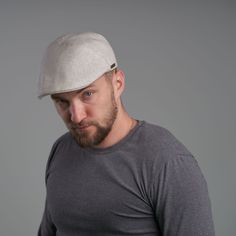 A super lightweight and airy 100% natural linen, summer flat cap in beige colour. Its classic crown is made of 5 panels, it has no lining (this way it is far more breathable) and its sweatband is made of cotton. It has a shape memory visor sewn down to the crown. Linen is a great choice for summer - lightweight and breathable, protects well your head from the sun and doesn't heat up. A good choice for hot summer days. Cap gives a good protection from sun, but still remains elegant and comfy. Ple Casual Cream Flat Cap, Classic Linen Cap, White Linen Casual Hat, Casual White Linen Hat, Adjustable Linen Hats, Adjustable Linen Flat Cap, Flat Cap Men, Ivy Cap, Summer Cap