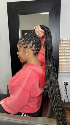 Shmedium Knotless Braids Long, Knotless Ponytail, Knotless Braids Styles, Edges Laid, Black Hair Protective Styles, Short Hair Straight, Natural Hair Short, Hairstyles Weave, Christmas Hairstyle