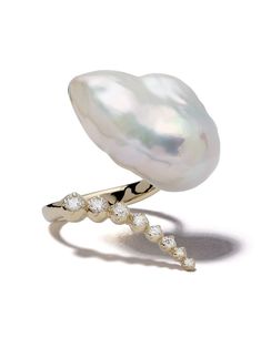 Swap a plain band for this contemporary design from Mizuki. Crafted in 14kt yellow gold, this curved ring from Mizuki's Sea of Beauty Collection is accented with a baroque freshwater pearl and 0.23ct diamonds in a prong setting. Be prepared to be enchanted by this underwater inspired design. Featuring a baroque freshwater pearl and diamonds. | Mizuki 14kt Yellow Gold Curved Diamond And Pearl Ring Baroque Pearl Ring, Pearl Jewellery Designs, Ring Pearl Modern, Diamond And Pearl Ring, Pearl Ring Gold, Pearl Diamond Ring, Curved Ring, Pearl Embellishment, Pearl Jewelry Design