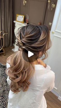 Iroda Khalmatova on Instagram: "Показ для Ташкента 🫶спасибо всем" Party Hairdo, Party Hairstyle, Hairstyle Tutorial, Hair Videos Tutorials, Trending Hairstyles, Artistic Hair, Party Hairstyles, Style Mistakes, Hair Dos