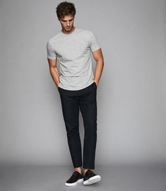 Gray Shirt Outfit, Smart Casual Men, Stylish Men Casual, Mens Casual Outfits, Stylish Men, Mens Fashion Casual, Urban Fashion, Shirt Outfit