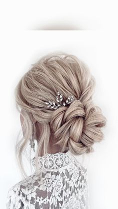 Shoulder Length Updo Wedding, Wedding Hair Low Updo, Wedding Up Dos For Long Hair, Wedding Hair Styles For Bridesmaids, Updos For Weddings Bridesmaid, Hair Up Prom Styles, Low Updo Wedding Hair Bridesmaid, Simple Prom Hair Updo, Brids Mades Hair Styles