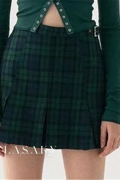 Lasaky - Premium High-Waisted College Plaid Skirt - Mini Skirt with Elevated Waistline and Crisp Pleats Verde Aesthetic, Short Pollera, Mini Pleated Skirt, High Waisted Pleated Skirt, Scottish Plaid, Zipper Shorts, Plaid Mini Skirt, Plaid Fashion, Green Skirt