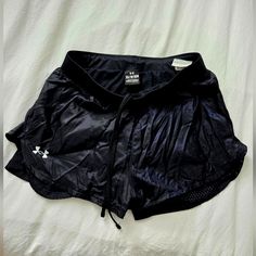 Nwot Under Armour Women's Layered Running Shorts Size Xs. Clean. Never Worn. Double Layered; Inner Mesh Lining. Great Lightweight Material. Same-Day Shipping Weekdays (If Purchased On Weekend, Will Be Shipped Immediately Monday Morning) Very High Ratings Quality Guaranteed With Every Purchase Bundle And Save! Accepting Offers. Moving Sale. Trying To Clear Out Asap. Accepting Offers. Basketball Stuff, Under Armour Shorts, Moving Sale, Under Armour Women, Monday Morning, Shorts Athletic, Running Shorts, Athletic Shorts, Under Armour