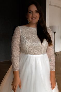 Plus Size Wedding Dress Missuri with Long Sleeves - Olivia Bottega Shiny Wedding Dress, Plus Size Wedding Dress, Crush It, Engagement Dress, Bra Cup Sizes, Engagement Dresses, Bateau Neck, Gowns Online, Plus Size Wedding