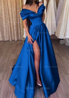 A-Line-Off-the-Shoulder-Kurzarm Satin Long/bodenlange Abschlussballkleid mit Rüschen geteilt
Silhouette: a-lineAusschnitt: Off-the-ShoulderÄrmel: KurzarmWrap: NeinVerzierung: Rüschen, geteiltStoff: SatinLänge: lang/bodenlangVollgekleidet: JaEingebauter BH: JaBoning: Ja Prom Dress With Ruffles, Prom Dress For Teens, Sweep Train Prom Dress, Navy Prom Dresses, Dark Red Dresses, Red Dresses Classy, Floor Length Prom Dresses, Corset Dress Prom, Mermaid Bridesmaid Dresses