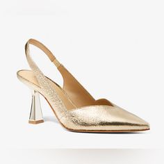 New In Original Box Metallic 90% Polyester/10% Polyurethane Lining: Polyurethane Blend Sole: Rubber Point Toe Slip On Heel Height: 3.25" Heel Type: Galvanized Metallic Pumps, Gold Shoes, Heel Type, Michael Kors Shoes, Women's Pumps, Shoes Women Heels, Chelsea, Original Box, Heel Height