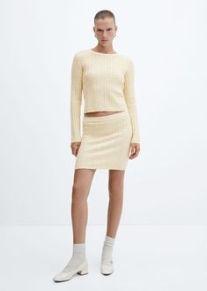 Fall Fashion Color Trends: Elevate Your Style with the Season's Must-Have Shades - the gray details Cable Knit Skirt, Knit Mini Skirt, Cable Knit Jumper, Slip Skirt, Knitting Women Sweater