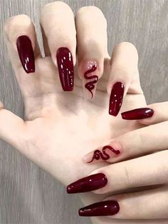 Simple Dark Acrylic Nails, Dark Nail Inspo Almond, Short Nail Designs Dark Red, Dark Red Design Nails, Dark Romance Nails, Red Inspo Nails, Scarlett Nails, Burgundy Color Nails, Nails Color Vino