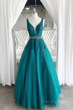 V Neck Dark Green Lace Prom Dresses Prom Dresses Dark Green, Prom Dresses Dark, Dresses Dark Green, Lace Prom Dresses, Evening Style, Tulle Sleeves, Princess Aesthetic, Custom Size Dresses, Professional Dresses