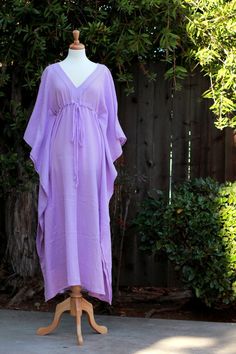 Caftan Maxi Dress Beach Cover Up Kaftan in Lavender Cotton | Etsy Casual Beach Outfit, Kaftan Pattern, Maxi Dress Beach, Women's Maxi Dresses, Lavender Cotton, Girls Cotton Dresses, Simple Gowns, African Dresses Modern, House Clothes