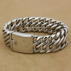 Aka Fashion, Weave Bracelet, Club Fashion, Stainless Steel Bracelet Men, Pregnancy Fashion, Mens Silver Jewelry, Mens Gold Jewelry, Pretty Fashion, Bracelet Metal