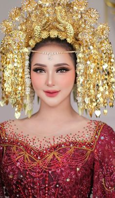 Hairdo Wedding, Girl Dress Patterns, Traditional Bride, Wedding Wishes, Wedding Looks, Makeup Collection