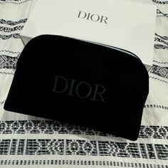 New In Box, Never Used Price Is Firm Dior Cosmetic Bag, Prada Makeup Bag, Prada Makeup, 80s Vanity, Christian Dior Makeup, Channel Makeup, Dior Clutch, Dior Cosmetics, Dream Makeup